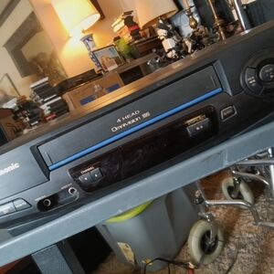 Vintage Panasonic Blue Line OmniVision 4-Head Videocassette Recorder / VCR VHS